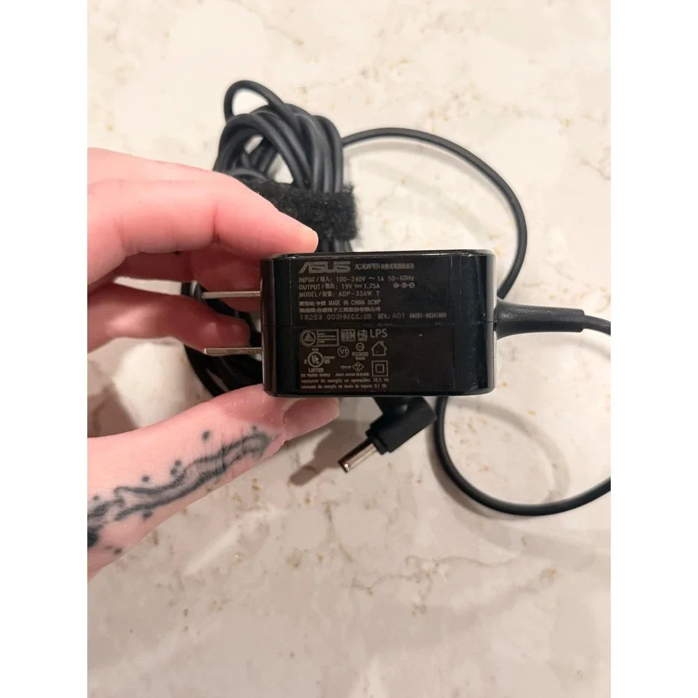 Asus AC Adapter 19V 1.75A Laptop Power Supply Charger ADP-33AW Y Black